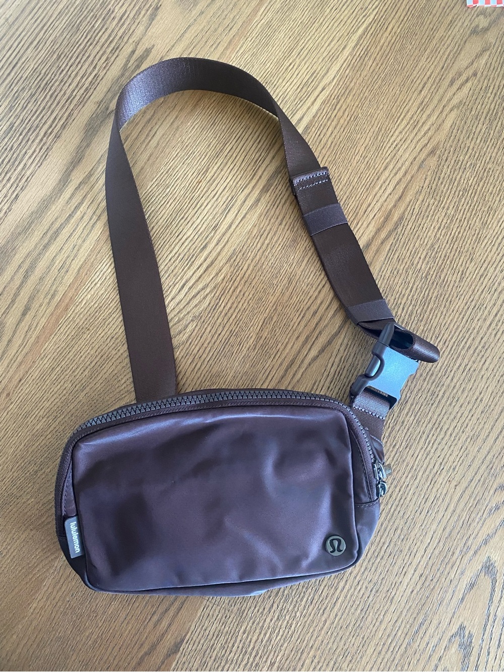 lululemon athletica Brown Waist/Crossbody Belt Bag